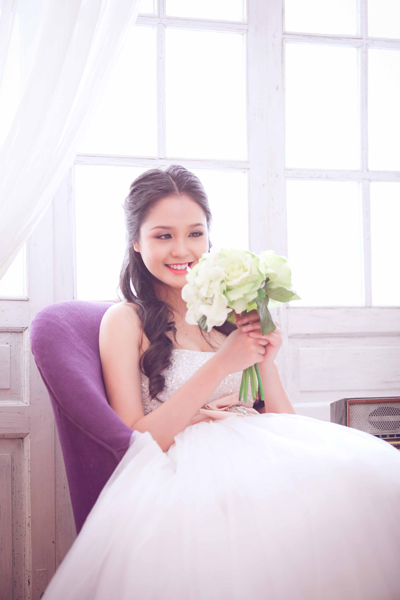 Á hậu Hoàng Anh mơ làm cô dâu 