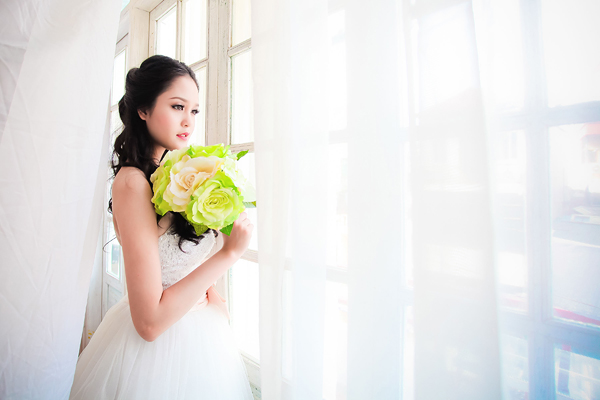 Á hậu Hoàng Anh mơ làm cô dâu 